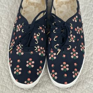 Women’s Keds Sneakers **NEW**